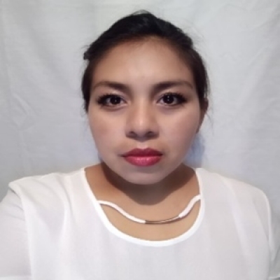 Nallely Valencia Robles